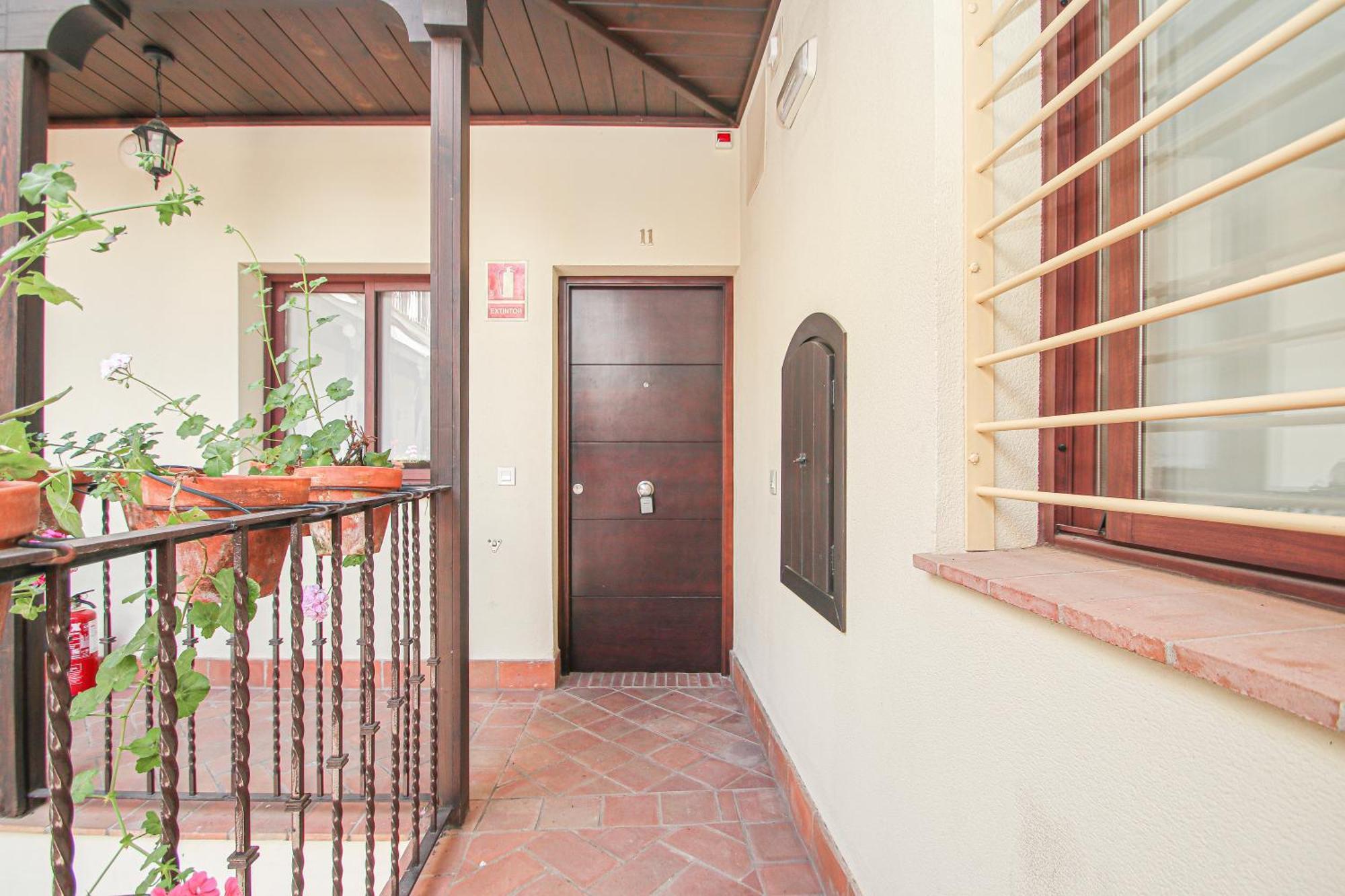Charming Apt In The Center - 10M Walk Isla Magica Sevilha Exterior foto