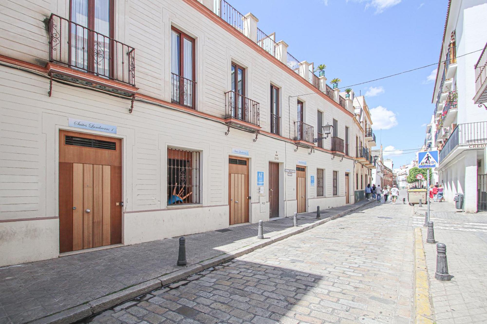 Charming Apt In The Center - 10M Walk Isla Magica Sevilha Exterior foto